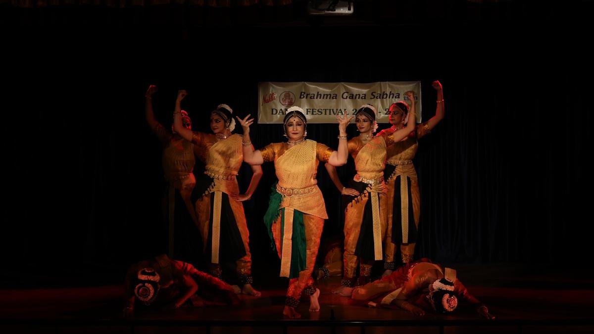 ‘Vivarta: Transformations’ : Telling the Earth’s story